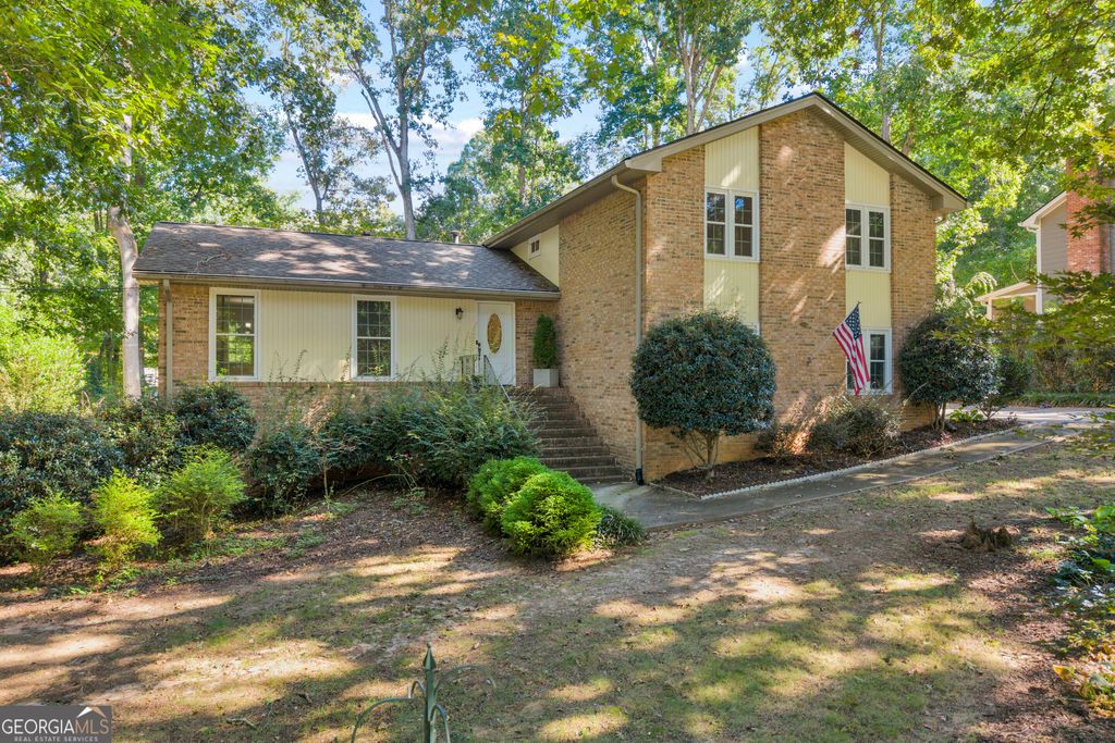 832 Sweet Briar Lane SE, Conyers, GA 30094 — photo 2