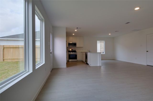 10915 Tawny Ridge, Beasley, TX 77417