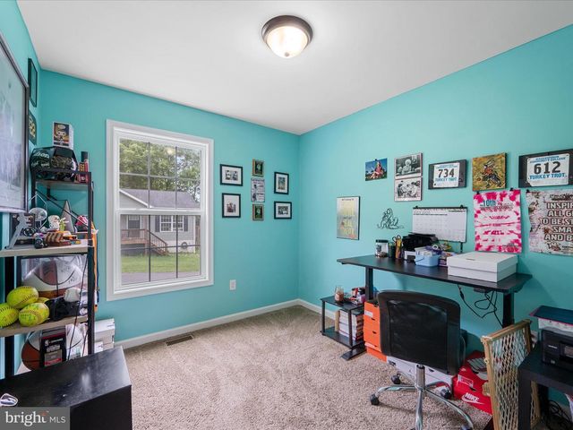 42 BAILEY LN, Capon Bridge, WV 26711