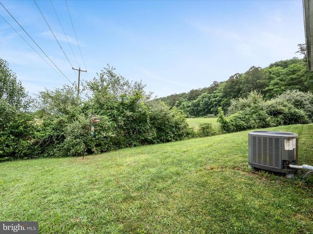 42 BAILEY LN, Capon Bridge, WV 26711