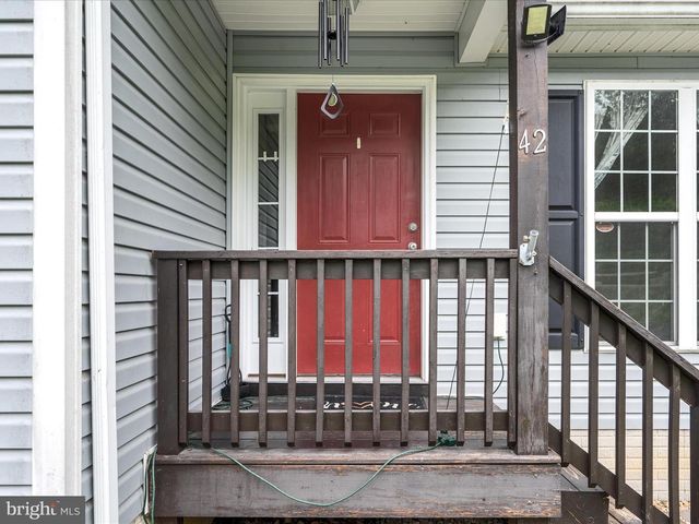 42 BAILEY LN, Capon Bridge, WV 26711