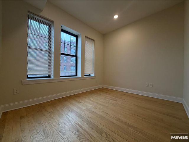 84 Van Wagenen Avenue 1L, Jersey City, NJ 07306