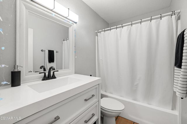 5204 Columbus Place, Oxnard, CA 93033