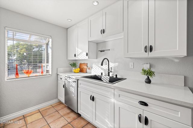 5204 Columbus Place, Oxnard, CA 93033