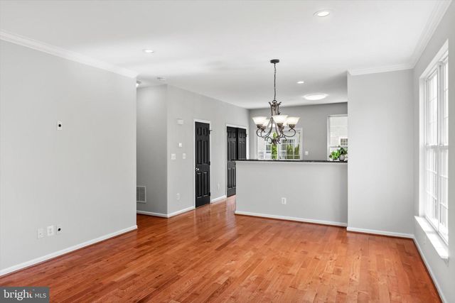 42806 LONGWORTH TER, Chantilly, VA 20152
