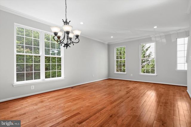 42806 LONGWORTH TER, Chantilly, VA 20152