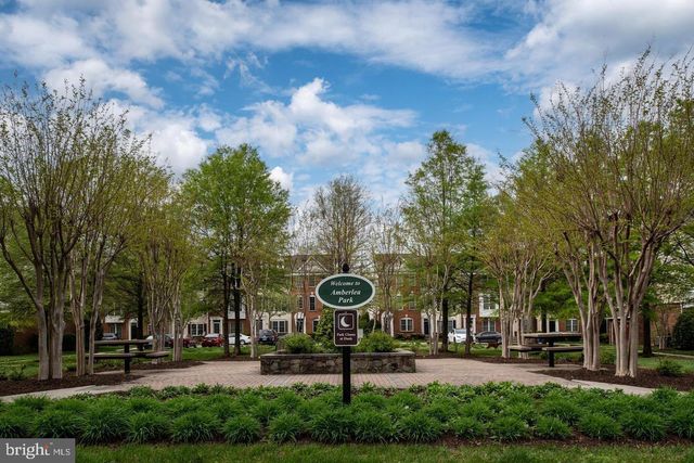 42806 LONGWORTH TER, Chantilly, VA 20152