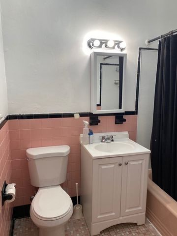 1834 Beacon St 11, Brookline, MA 02445