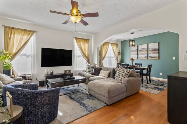 2410 N College Avenue, Indianapolis, IN 46205