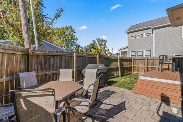 2410 N College Avenue, Indianapolis, IN 46205