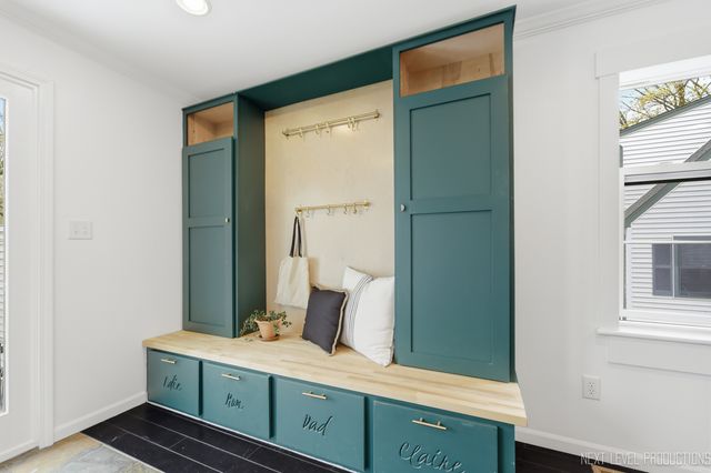 923 South Avenue, St. Charles, IL 60174