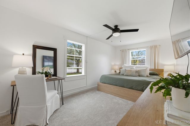 923 South Avenue, St. Charles, IL 60174