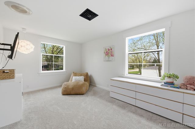 923 South Avenue, St. Charles, IL 60174