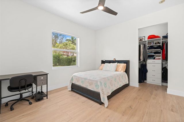 4197 Finishline Terrace, Davie, FL 33330