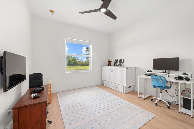 4197 Finishline Terrace, Davie, FL 33330