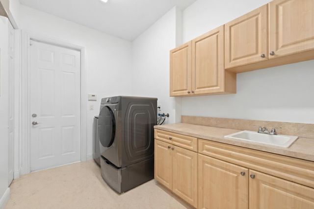 4197 Finishline Terrace, Davie, FL 33330