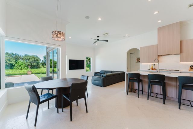 4197 Finishline Terrace, Davie, FL 33330