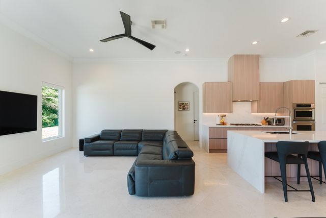 4197 Finishline Terrace, Davie, FL 33330