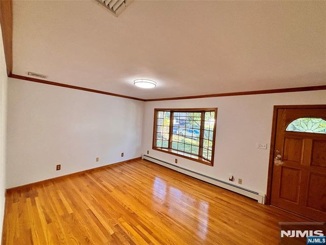 447 Manchester Avenue, Haledon, NJ 07508