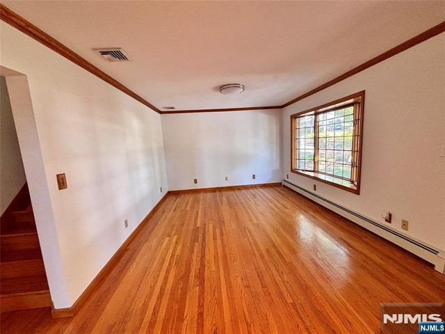447 Manchester Avenue, Haledon, NJ 07508