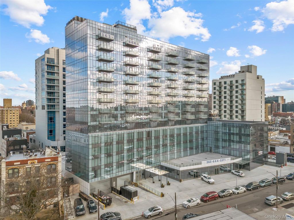 33-71 Prince Street 14H, Flushing, NY 11354