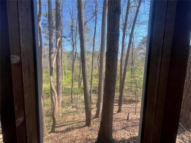 380 Madeira Circle SW, Smyrna, GA 30082