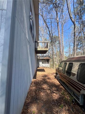 380 Madeira Circle SW, Smyrna, GA 30082