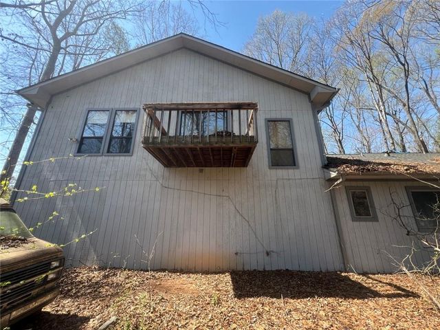 380 Madeira Circle SW, Smyrna, GA 30082