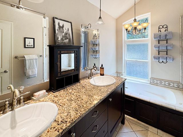 26525 Table Meadow Rd, Auburn, CA 95602