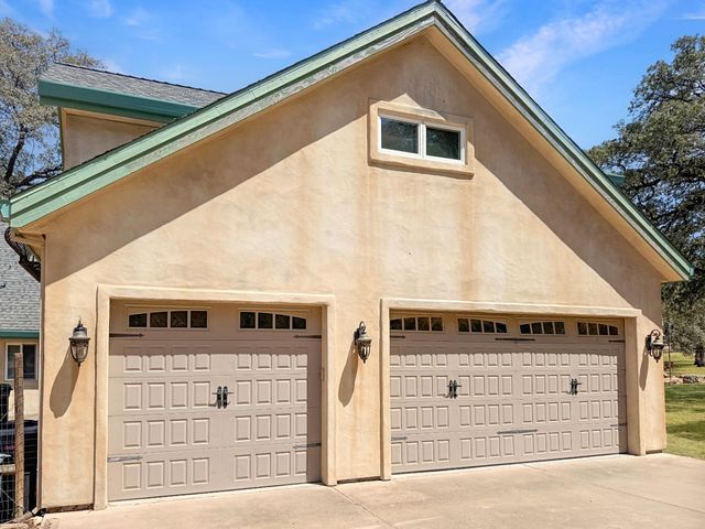 26525 Table Meadow Rd, Auburn, CA 95602