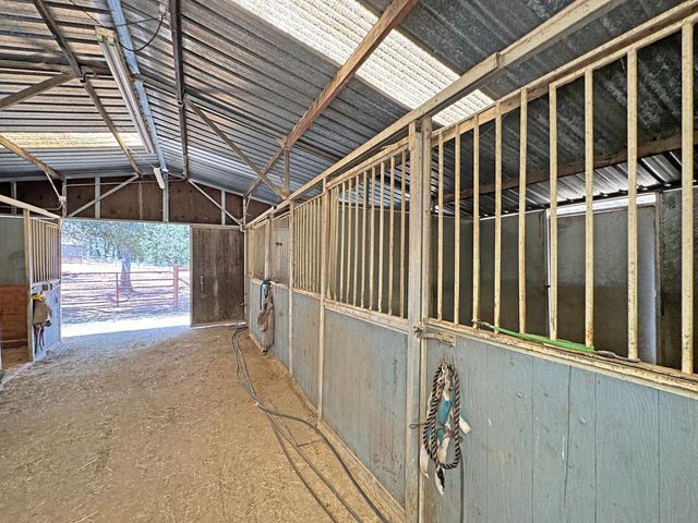26525 Table Meadow Rd, Auburn, CA 95602