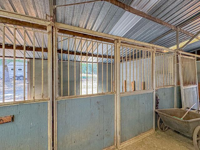 26525 Table Meadow Rd, Auburn, CA 95602