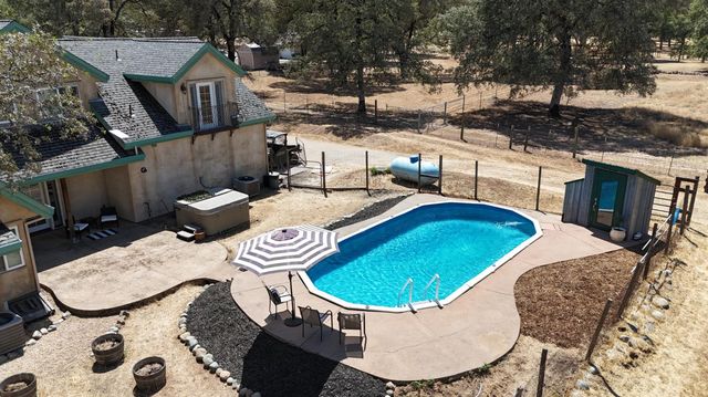 26525 Table Meadow Rd, Auburn, CA 95602