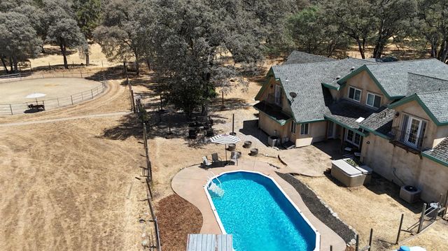 26525 Table Meadow Rd, Auburn, CA 95602