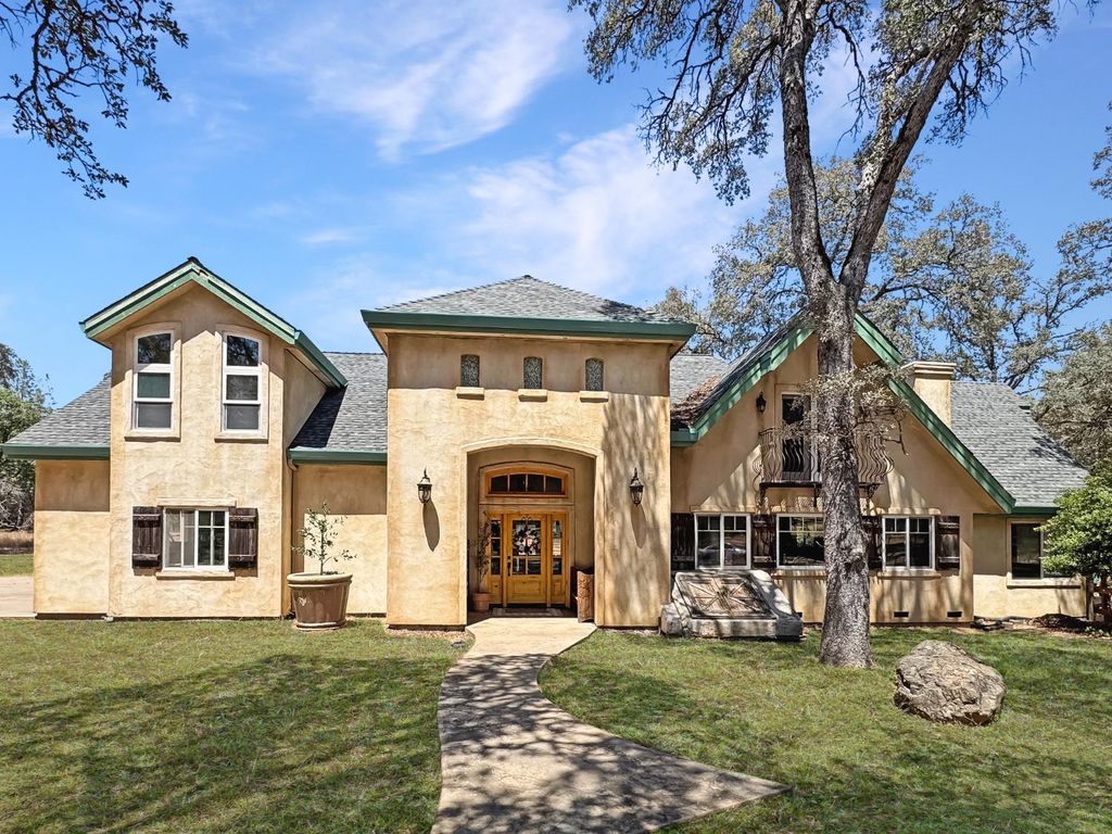 26525 Table Meadow Rd, Auburn, CA 95602