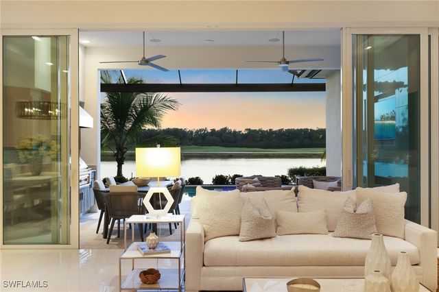 18492 Miromar Lakes BLVD W, Miromar Lakes, FL 33913