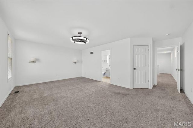 108 Tiber Way, St Charles, MO 63301