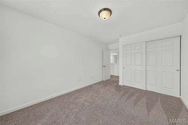 108 Tiber Way, St Charles, MO 63301
