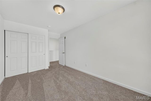 108 Tiber Way, St Charles, MO 63301