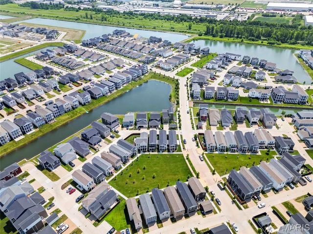 108 Tiber Way, St Charles, MO 63301