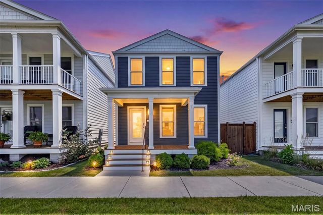 108 Tiber Way, St Charles, MO 63301