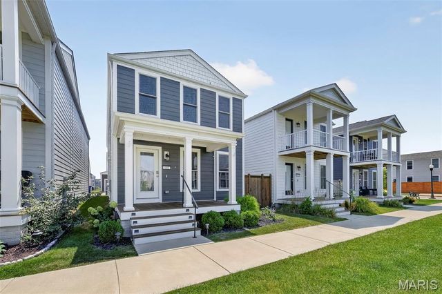 108 Tiber Way, St Charles, MO 63301