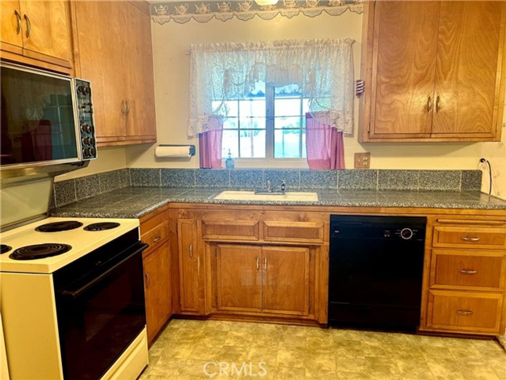 11606 Madison Street, Yucaipa, CA 92399