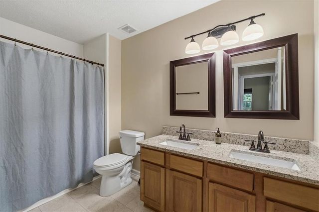 240 Cottonwood Creek Circle, Canton, GA 30114