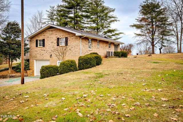 111 Brandon Lane, Jonesborough, TN 37659