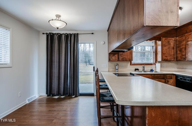 111 Brandon Lane, Jonesborough, TN 37659