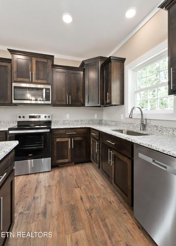 4577 Shipley Rd, Cookeville, TN 38501