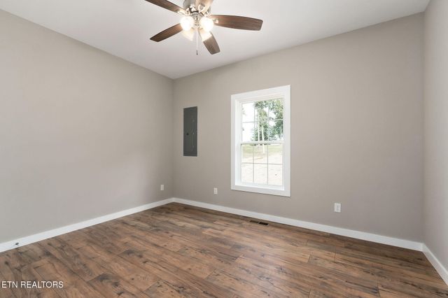 4577 Shipley Rd, Cookeville, TN 38501