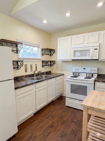 5222 Vickery Boulevard, Dallas, TX 75206