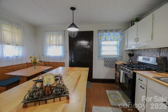 1646 Silver Street, Morganton, NC 28655